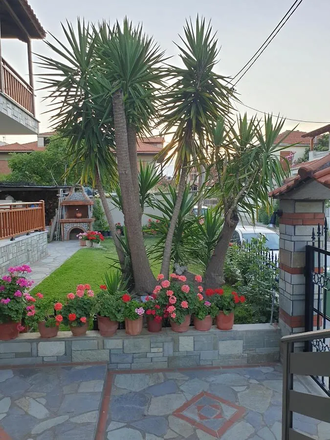 Chriselia Apartment Nea Roda