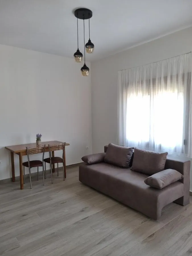 Chriselia Apartment Nea Roda